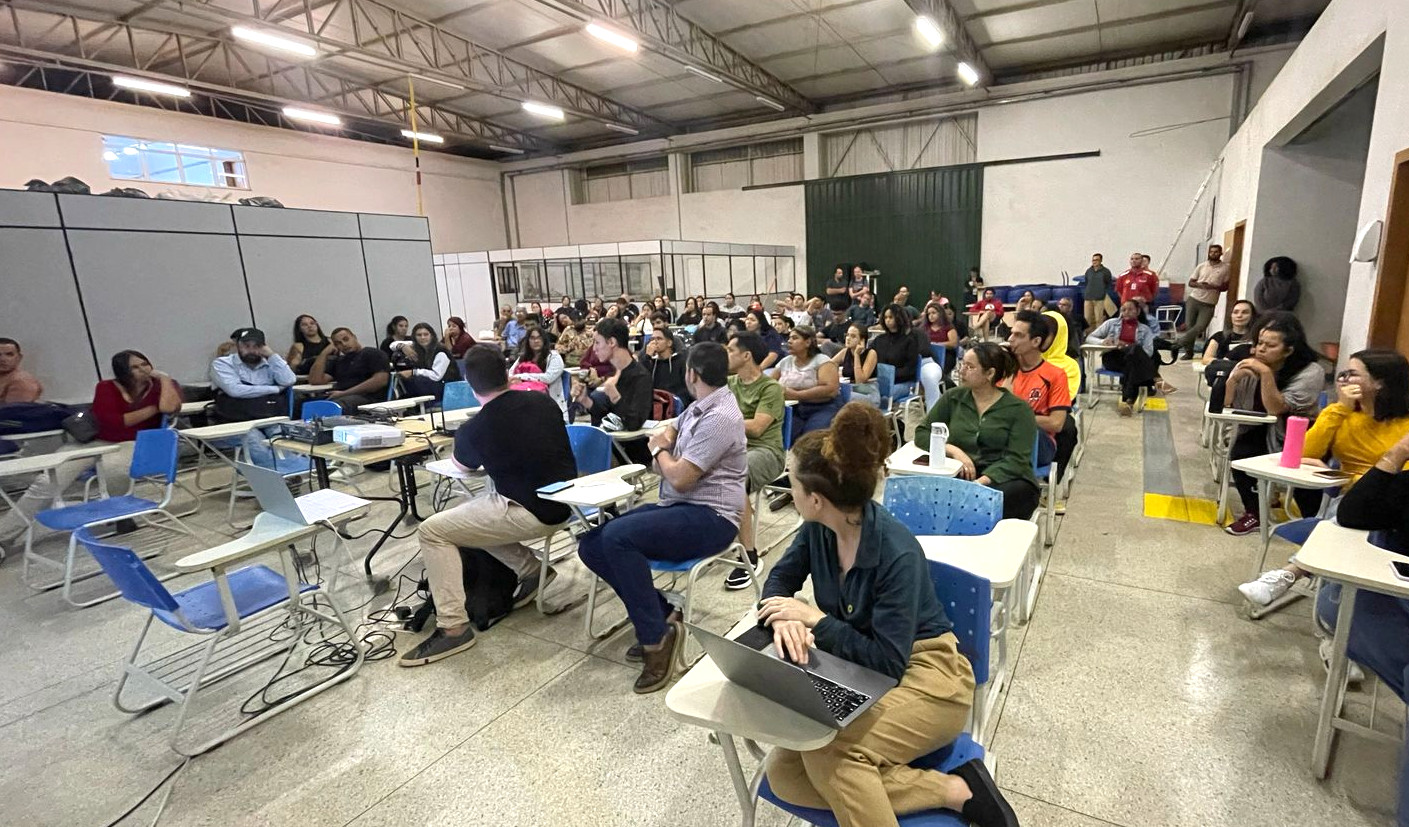 Estudantes elegem seus representantes